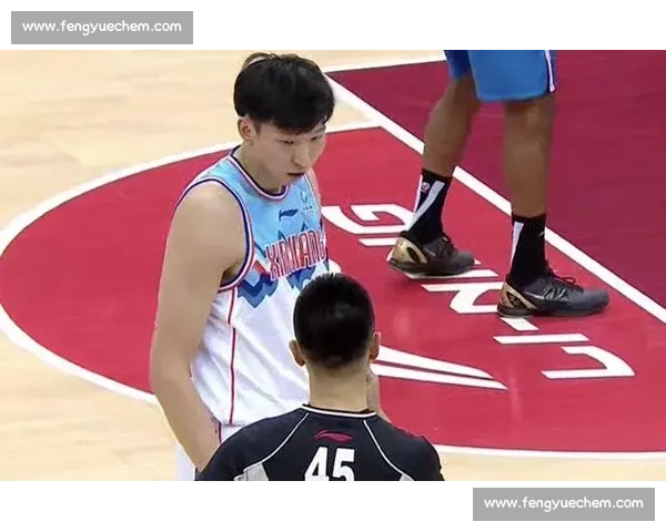 2-2 爆冷!蓉城双外援送礼错失登顶,海港躺赢续命 2-2 爆冷!蓉城双外援送礼错失登顶,海港躺赢续命